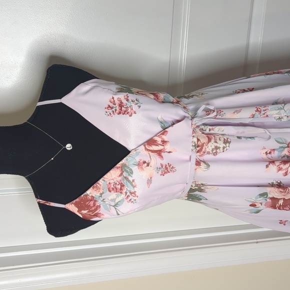 Lulus Elegantly Inclined Lavender Floral Print Wrap Maxi Dress S - Picture 4 of 16